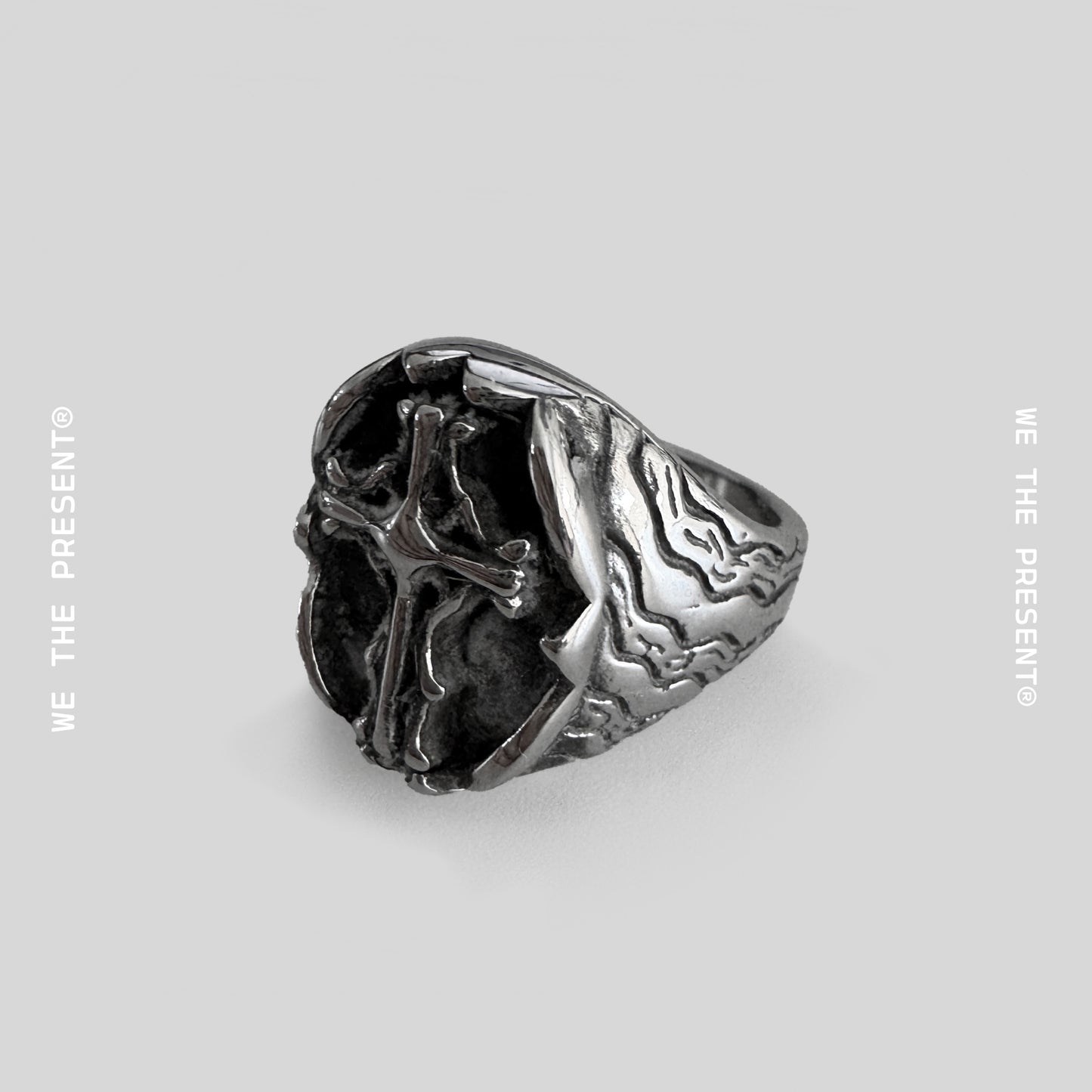 Aldric Vintage Cross Stainless Steel Silver Chunky Ring