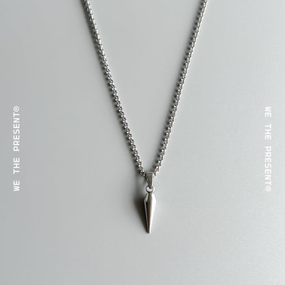 Pendulum Pointed Pendant Necklace