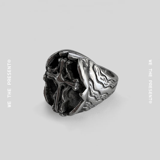 Aldric Vintage Cross Stainless Steel Silver Chunky Ring