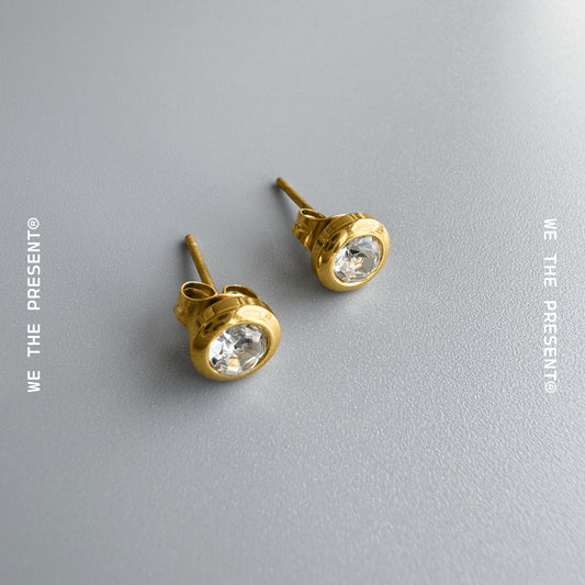 Ice Round Inlay Gold Stud Earrings